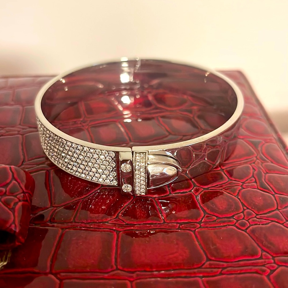 Swarovski bangel